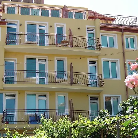 Andonov Guest house Sozopol